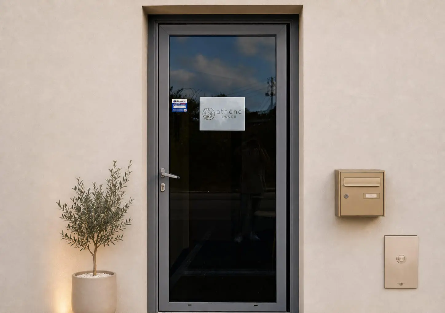 Athena Laser entrée cherbourg