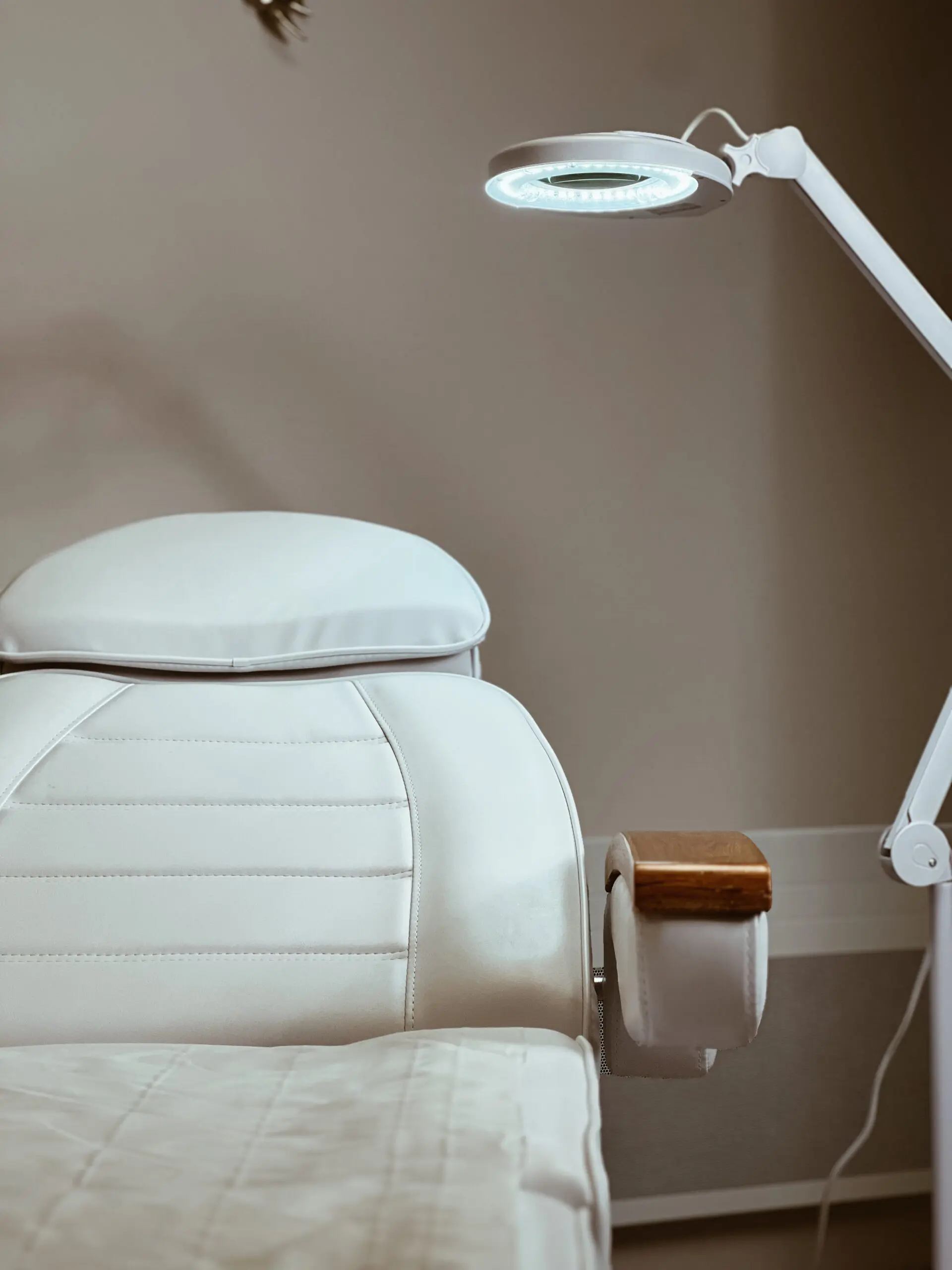 Athena Laser siège et lampe médicale